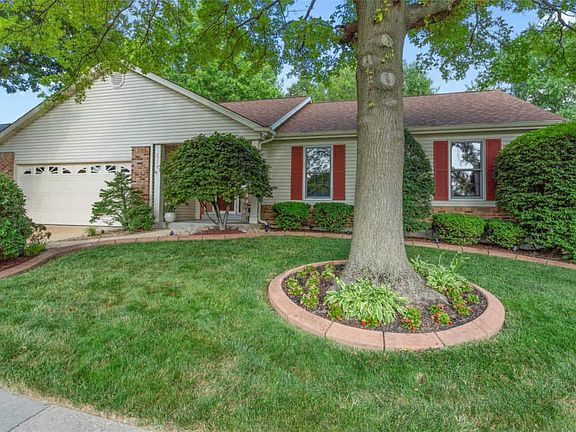 2nd image of 2116 Dettmer Pl