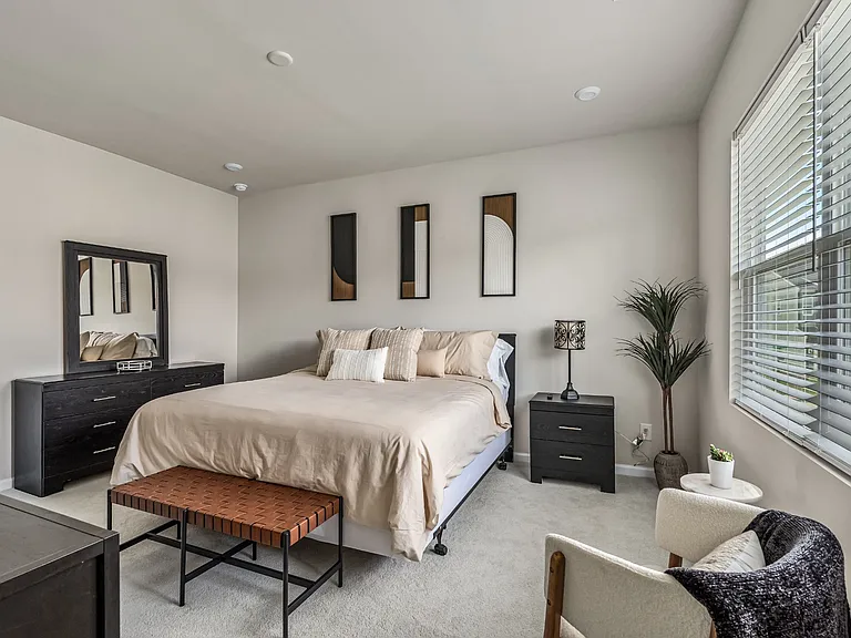 3026 Hutton Gardens Ln — Photo 7