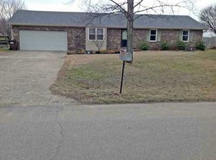 15248 N Bluff Rd, Edinburgh, IN 46124