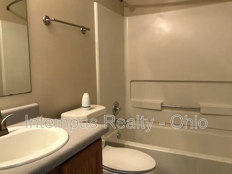129 Lofton Cir — Photo 23
