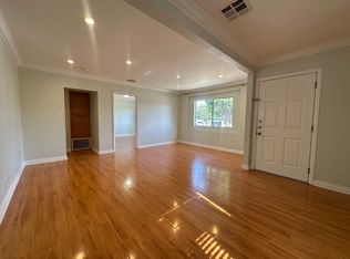 7007 Katherine Ave, Van Nuys, CA 91405