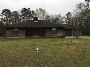 19273 Creekwood Rd, Andalusia, AL 36420