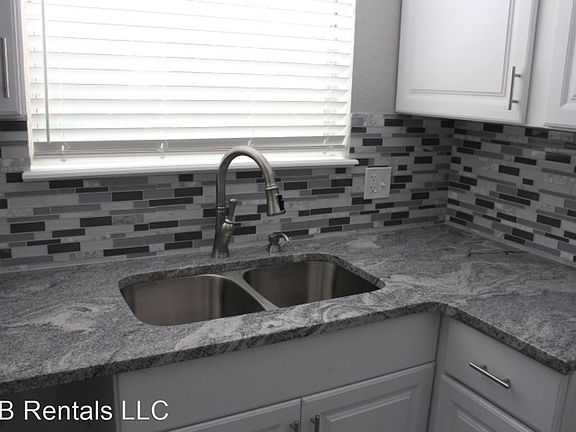 5th image of 7916 NW Terrace Hills Blvd