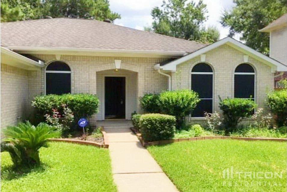 1st image of 2807 Eagle Nest Ln