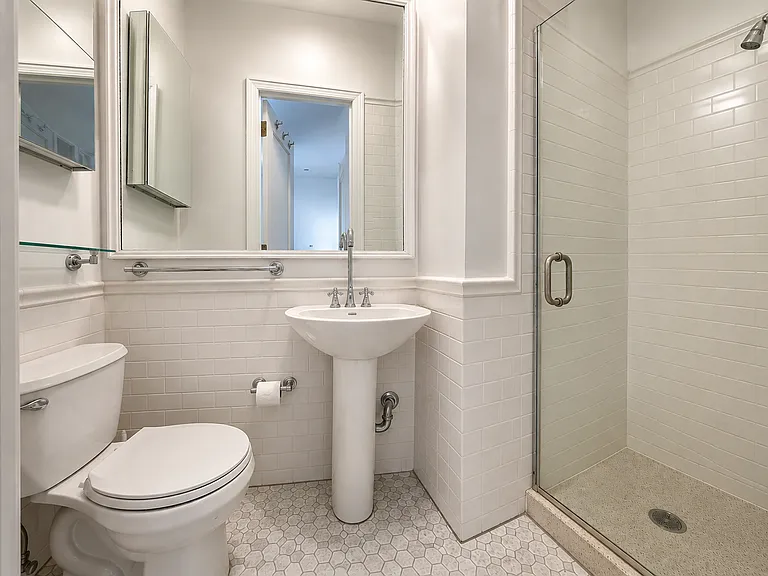 310 W 97th St #72 — Photo 16