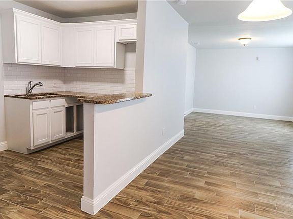 3rd image of 6629 Marla Dr