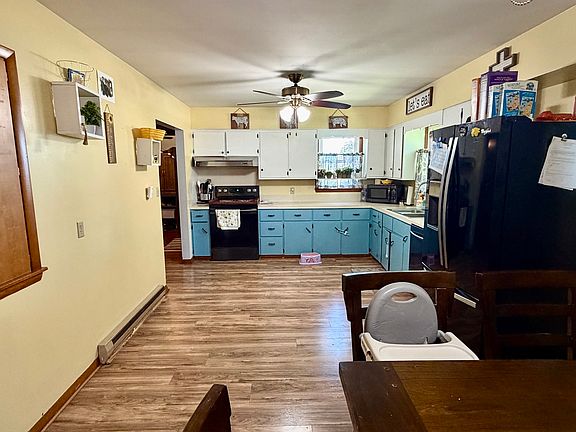 3rd image of 715 Hager Ave