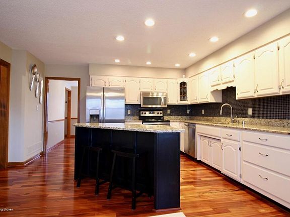 3rd image of 1400 Audubon Ave