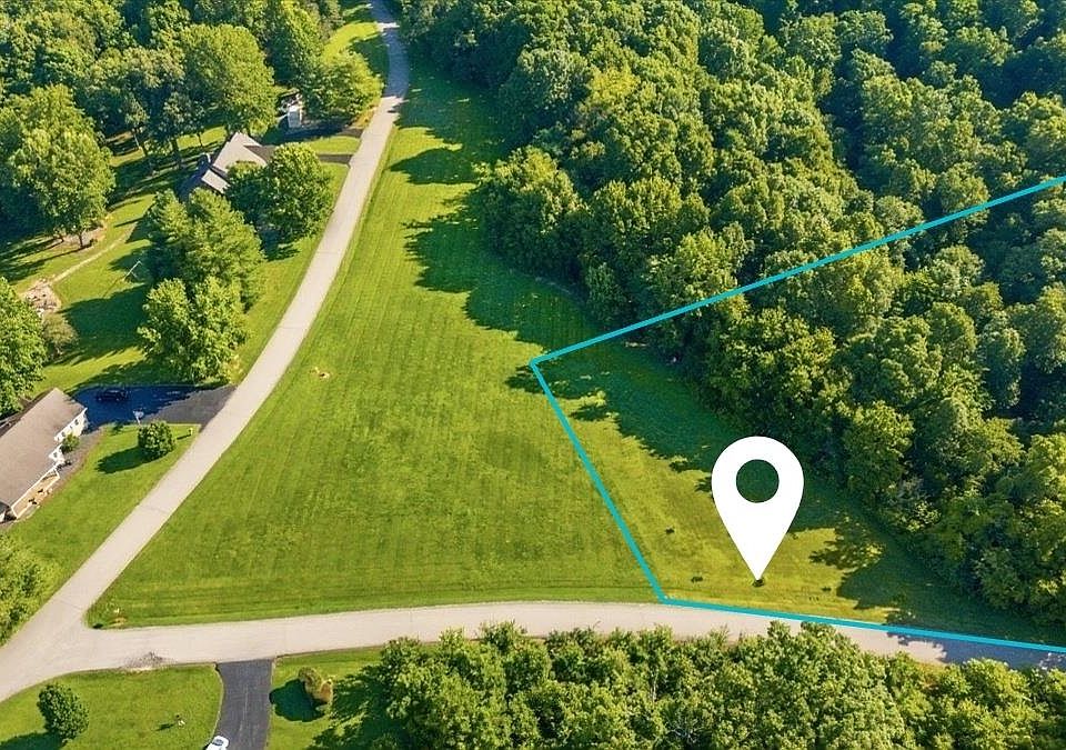 1st image of 483 Blueberry Rd