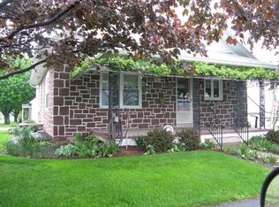 2078 Kramer Mill Rd, Stevens, PA 17578