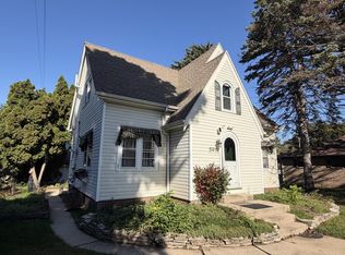 3418 N Elmwood DRIVE, Racine, WI 53405
