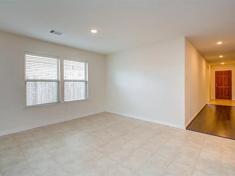 22618 Auburn Valley Ln — Photo 6