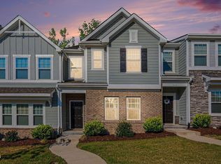 1404 Latham Garden Dr, Wake Forest, NC 27587