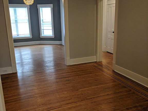 2nd image of 521 5th Ave SE APT 01