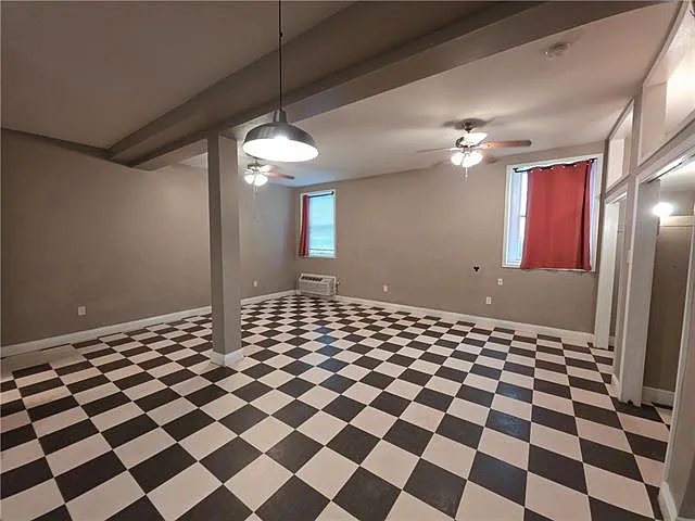 423 S Lopez St #1A — Photo 4