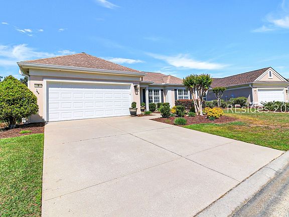 3rd image of 9 Clairborne Ct