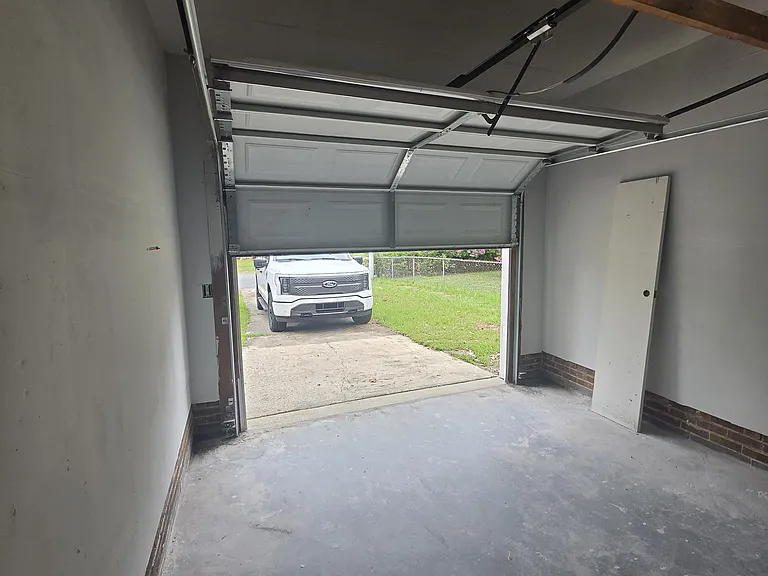 703 Zircon Ct — Photo 6