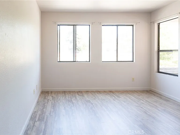 1239 E Foothill Blvd #207 — Photo 7