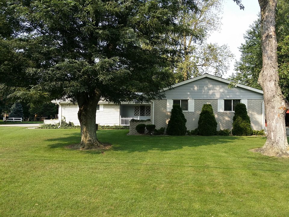 1st image of 1885 W Packard Dr