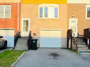 213 Old Forge Dr, Bath, PA 18014