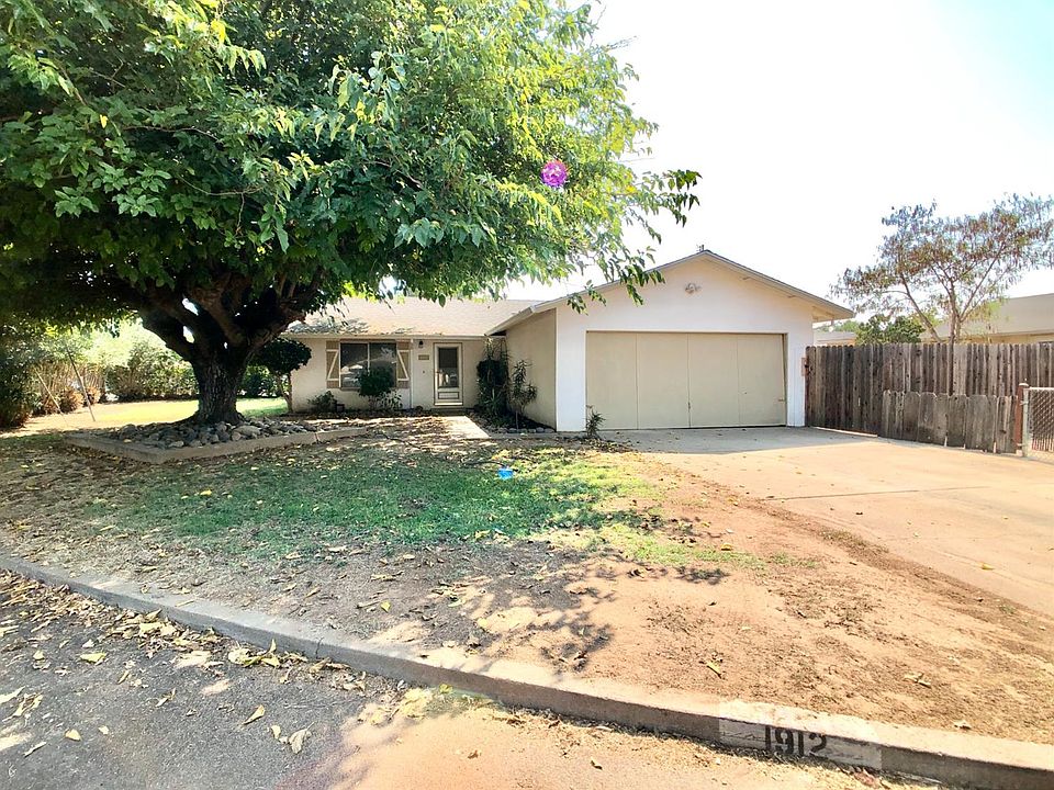 1st image of 1912 Woodland Cir