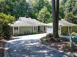 9 Sunrise Point Rd, Clover, SC 29710