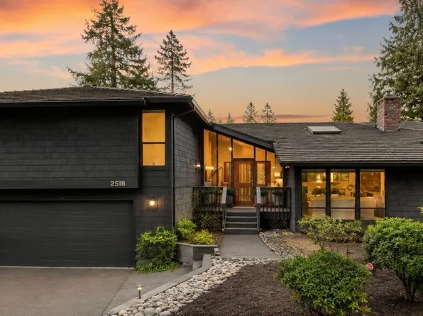 2518 Sahalee Drive East, Sammamish, WA 98074