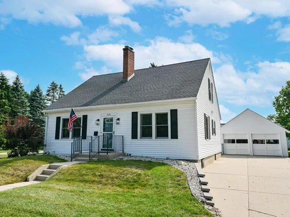 329 N Broad STREET, Elkhorn, WI 53121