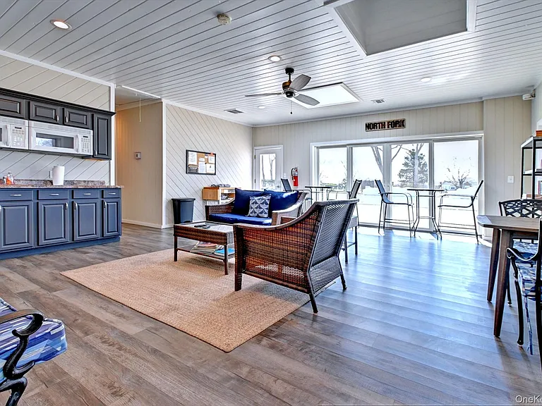 44 Fox Hill Dr — Photo 42