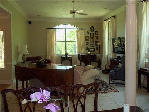 5th image of 4341 Kimberly Cir