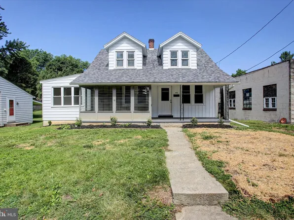 320 S Park Ave, Mercersburg, PA 17236
