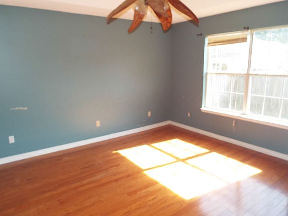 5th image of 662 Jerrells Ave