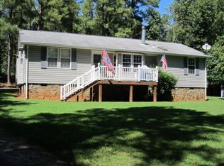 101 Becky Ct, Bracey, VA 23919