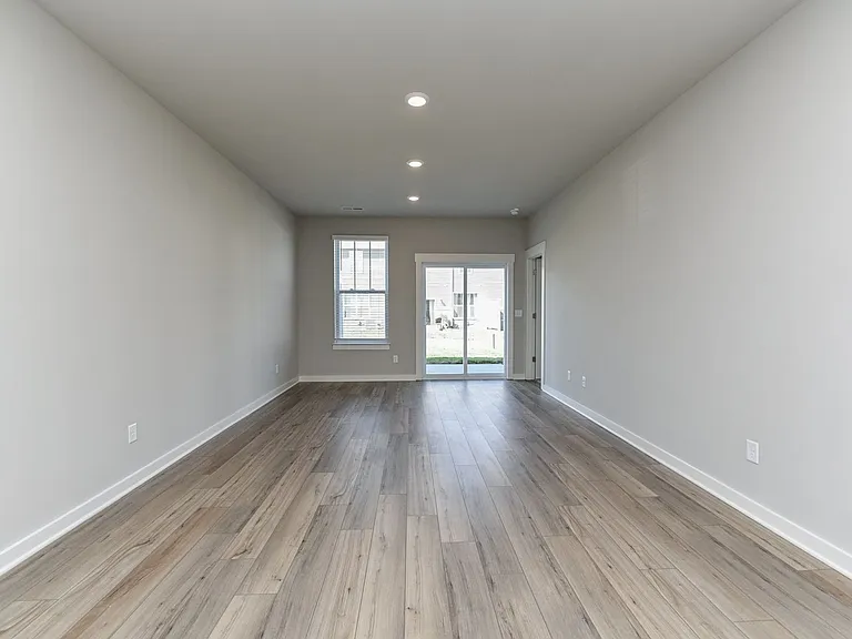 728 Mickelson Way — Photo 18