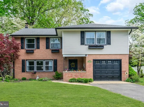 16 Glenolden Rd, Yardley, PA 19067