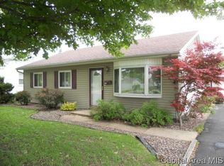 849 Parkview Rd, Galesburg, IL 61401