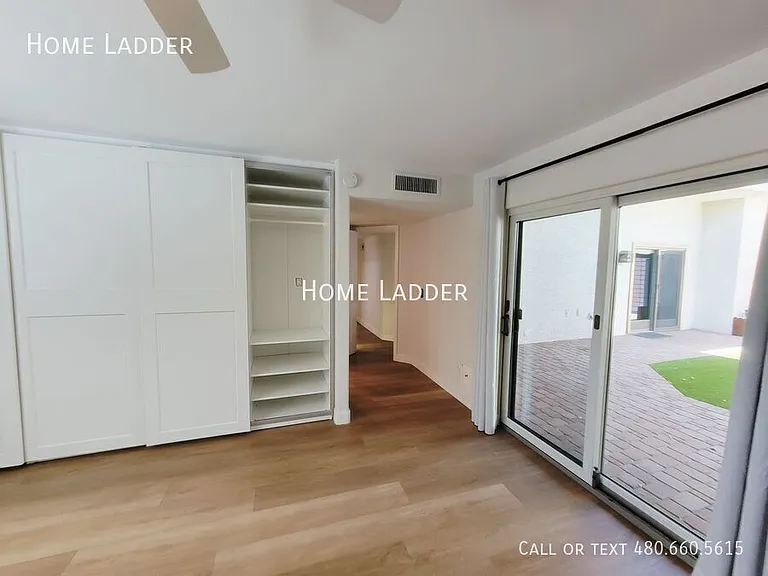 2514 N 62nd St — Photo 33