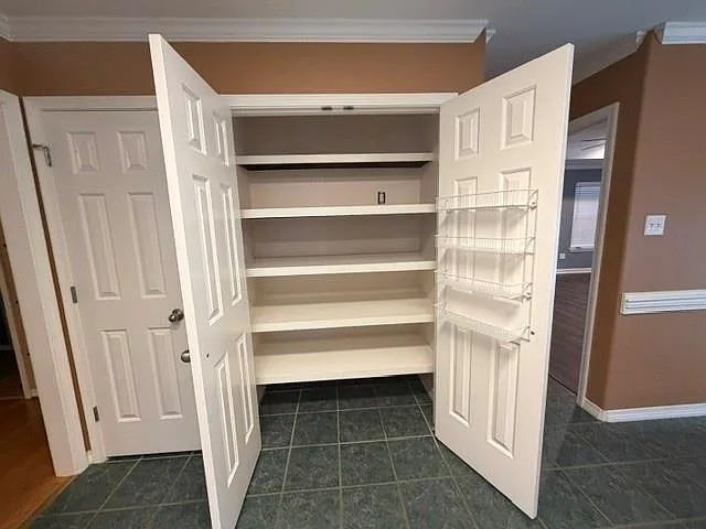 2932 Lloyds Ln — Photo 8