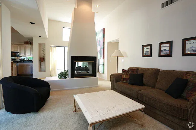 2 bed, 1400 sqft, $3,450 — Photo 2