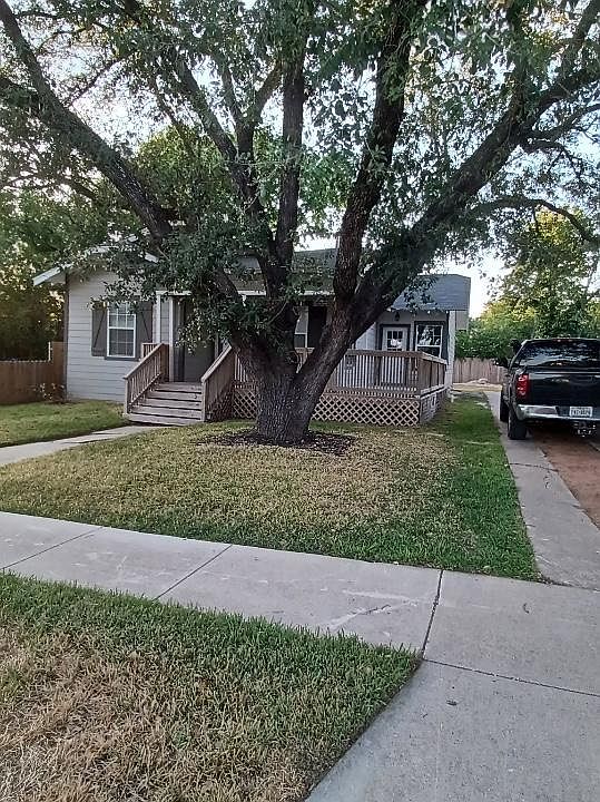 1st image of 923 Virginia Blvd