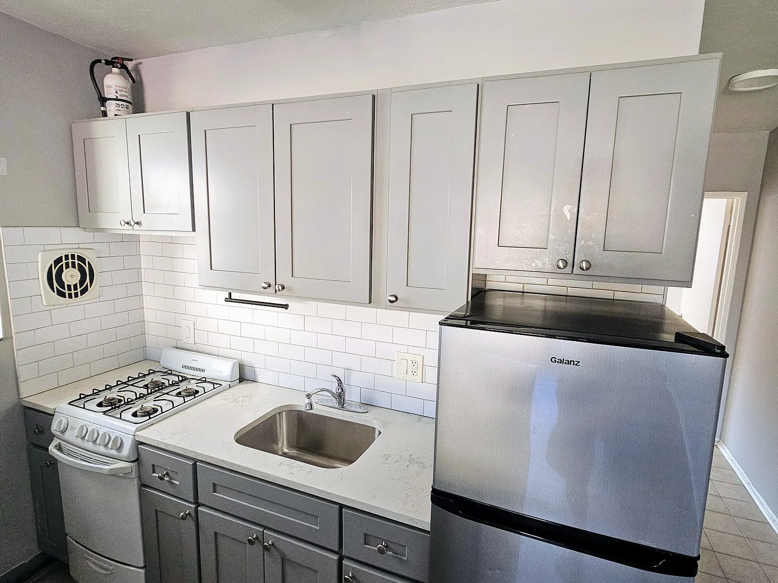 1 bed, 475 sqft, $1,800 — Photo 2