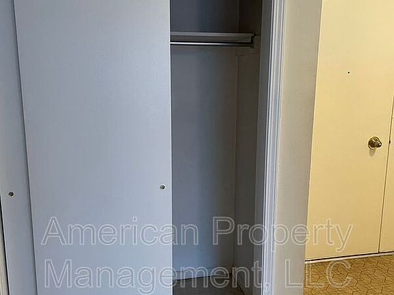 3rd image of 1845 E 57th Pl S
