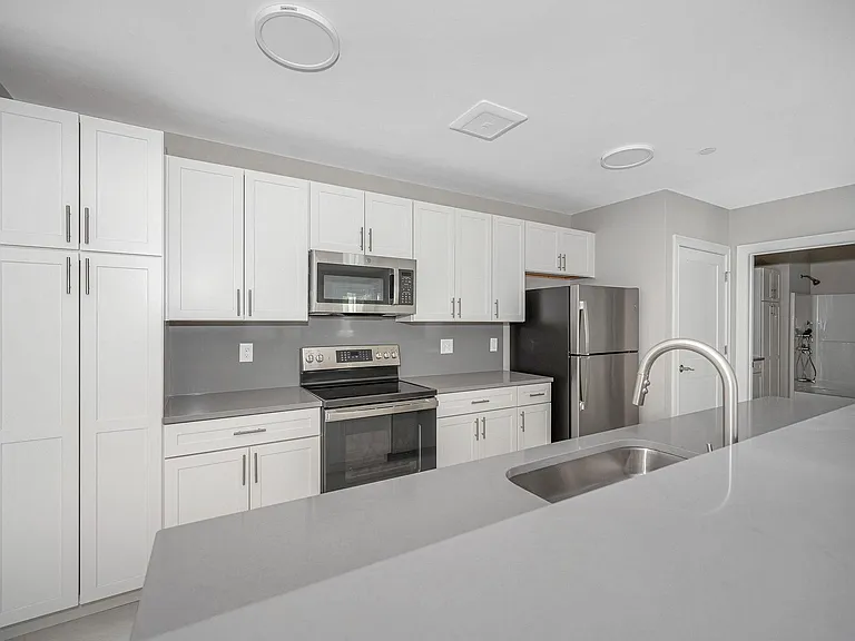 960 Main St #2101 — Photo 21