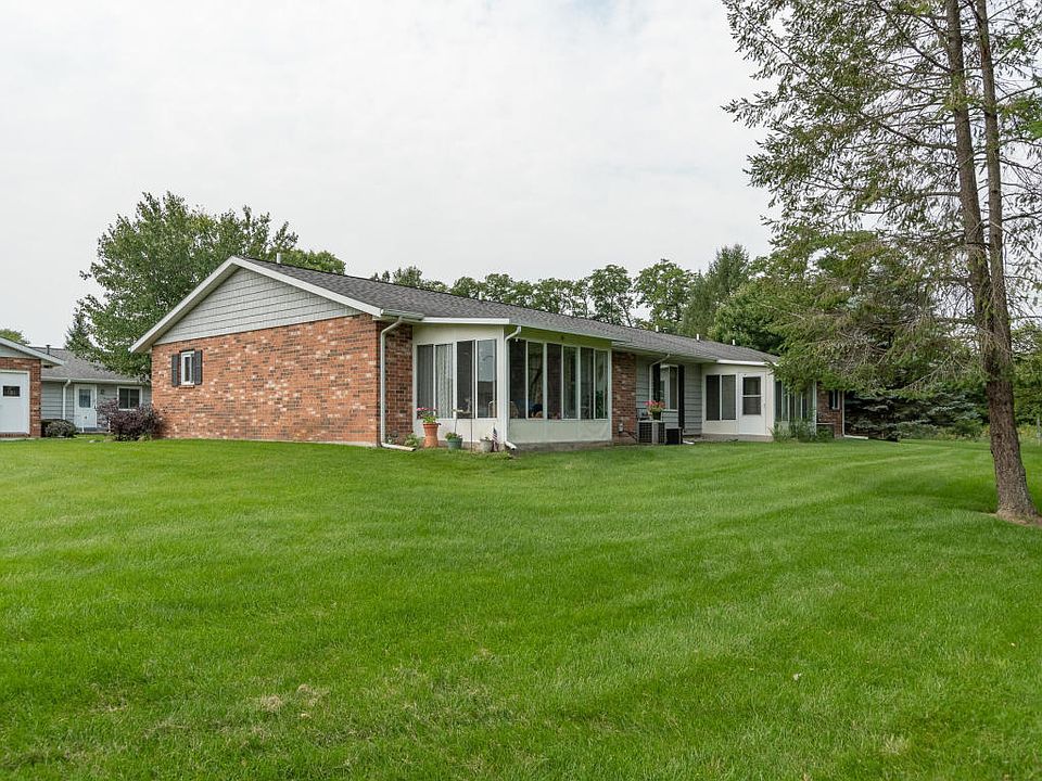 1st image of 4956 Weston Ave