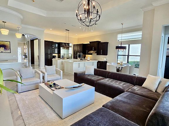 3rd image of 16596 Sagamore Bridge Way