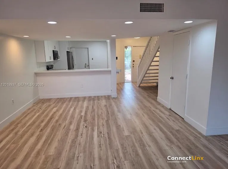 1325 NW 124th Ave — Photo 10