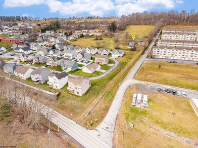 775 Greenbag Rd, Morgantown, WV, 26508