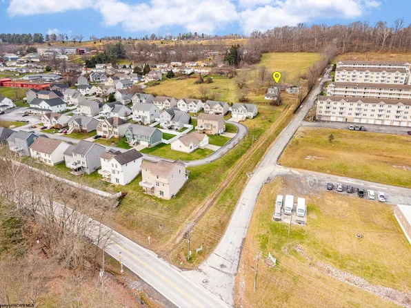 775 Greenbag Rd, Morgantown, WV 26508