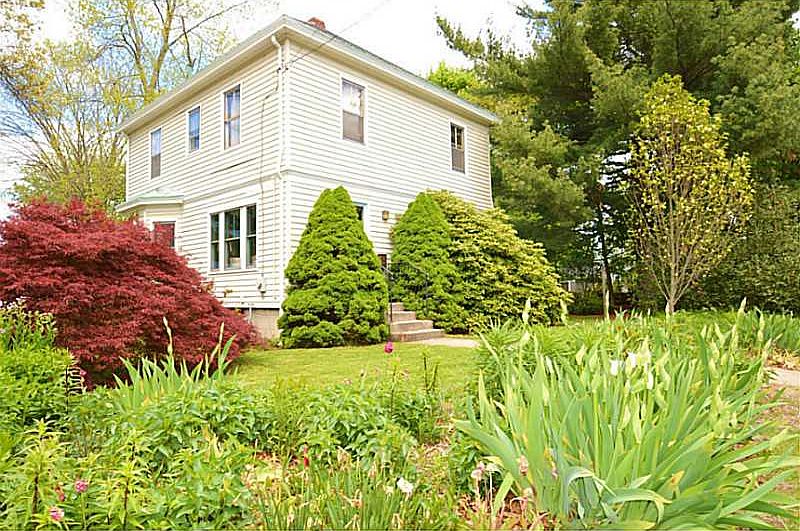 1st image of 113 Metropolitan Park Dr
