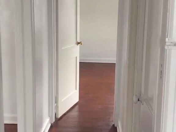 3rd image of 40 W 11th St Unit 2